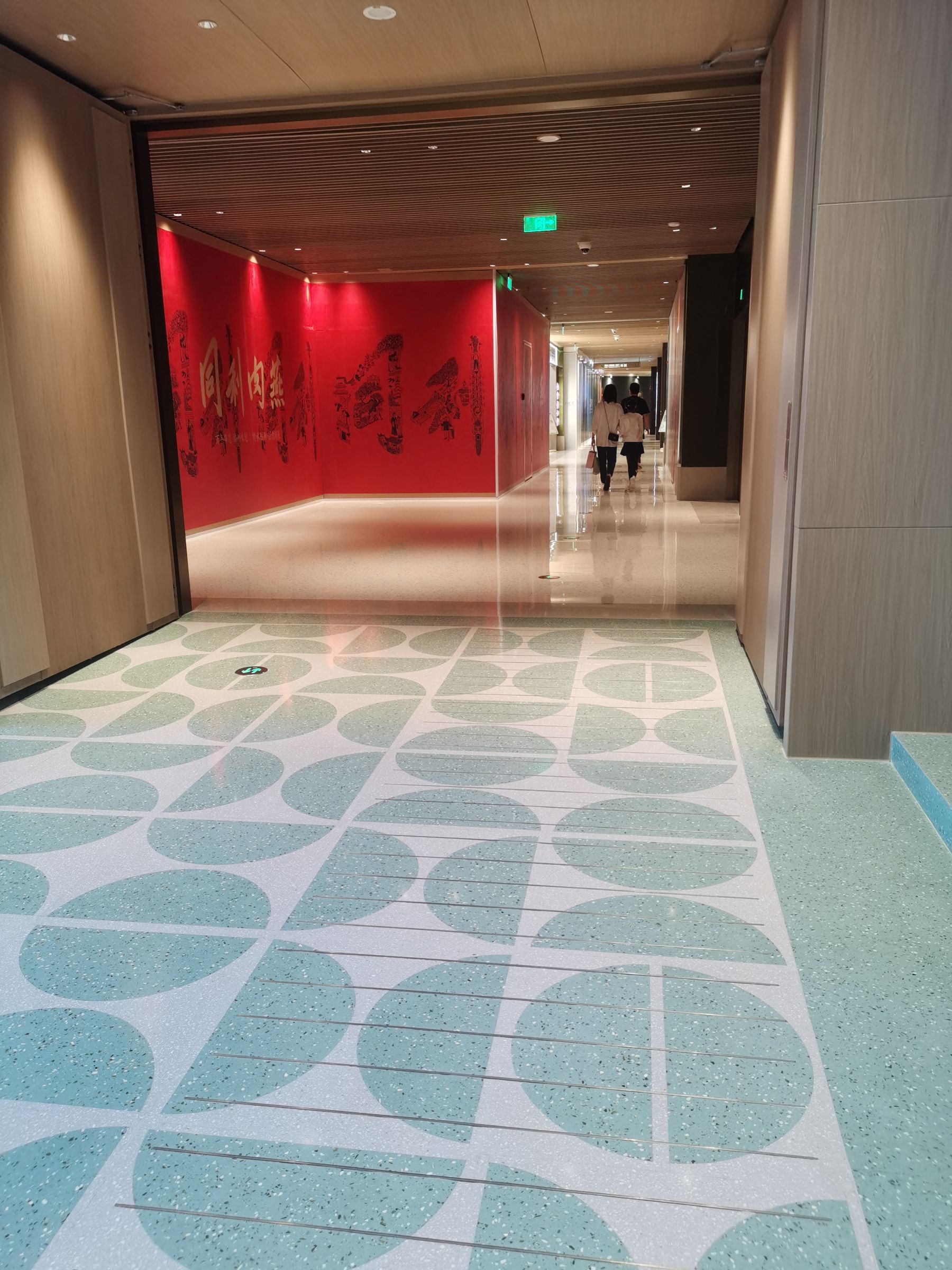 Terrazzo for commercial shopping malls